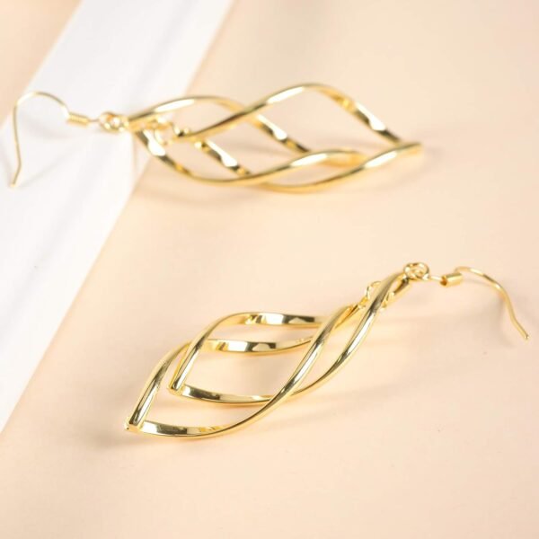 Gold Plated Earrings for Women Hypoallergenic Gold Earrings Statement Earrings for Girl Trendy Fashion Gold Jewelry Gifts Above 12 Years Old
